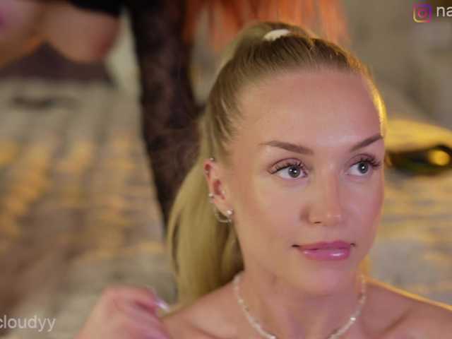 WhoreRobot's BongaCams show and profile