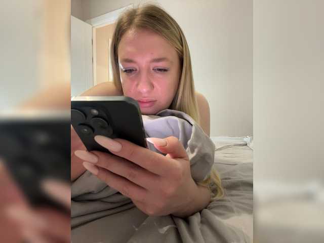 Sonya699's BongaCams show and profile