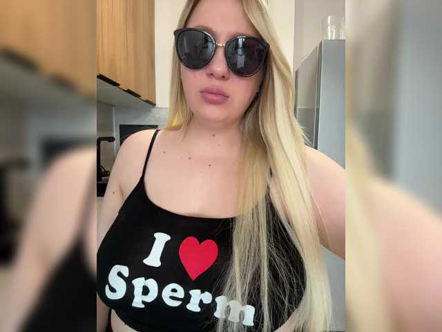 Sonya699's BongaCams show and profile