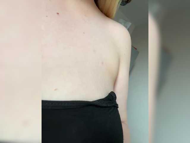 Sonya699 from BongaCams