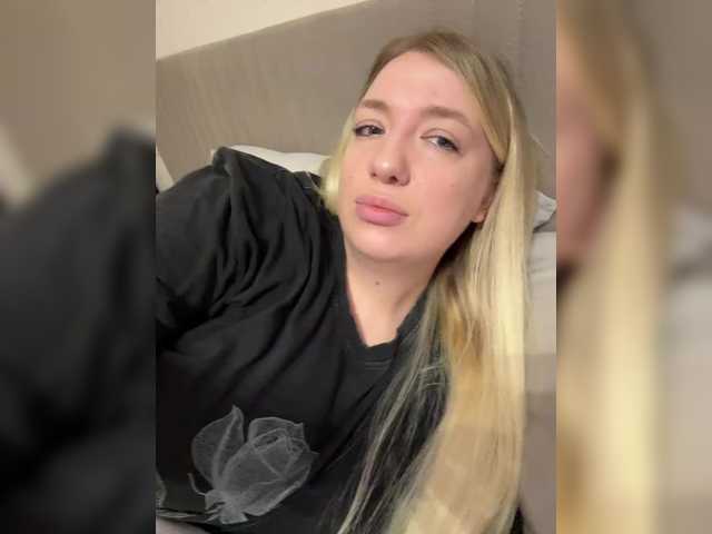 Sonya699's BongaCams show and profile