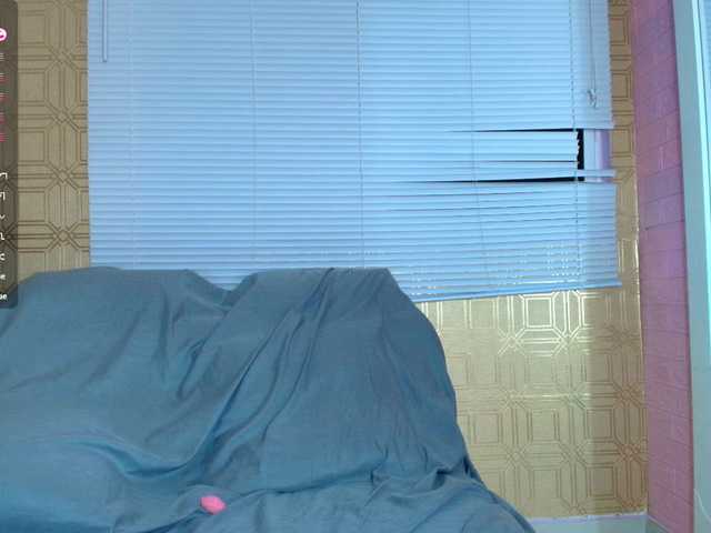 SashaLuxx's BongaCams show and profile