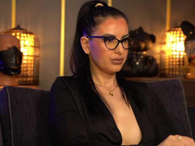 KellyKent live cam profile