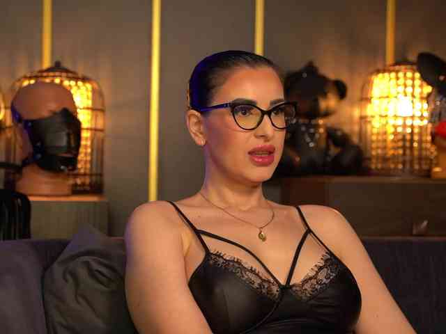 KellyKent Live Webcam on BongaCams