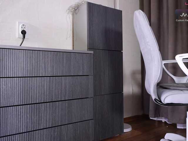 Amina-Key's BongaCams show and profile