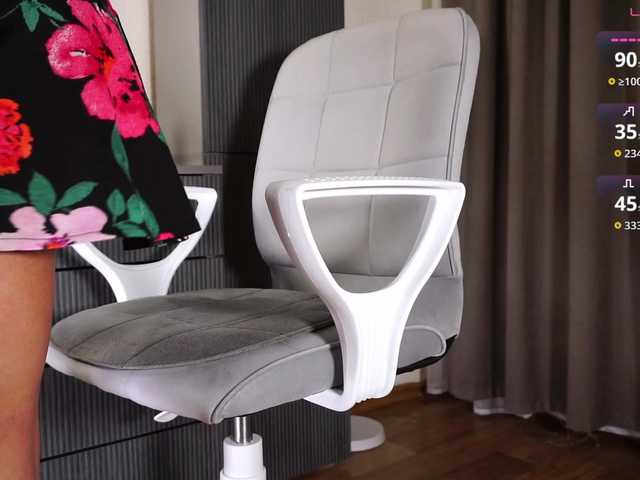 Amina-Key's BongaCams show and profile