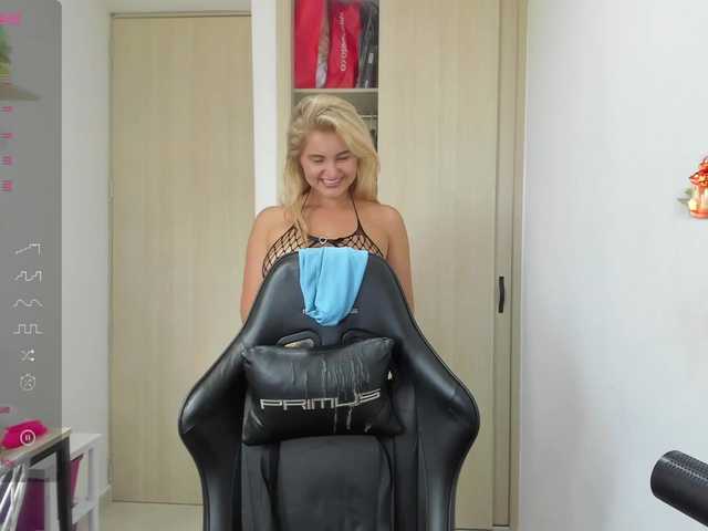 Andylovense's BongaCams show and profile