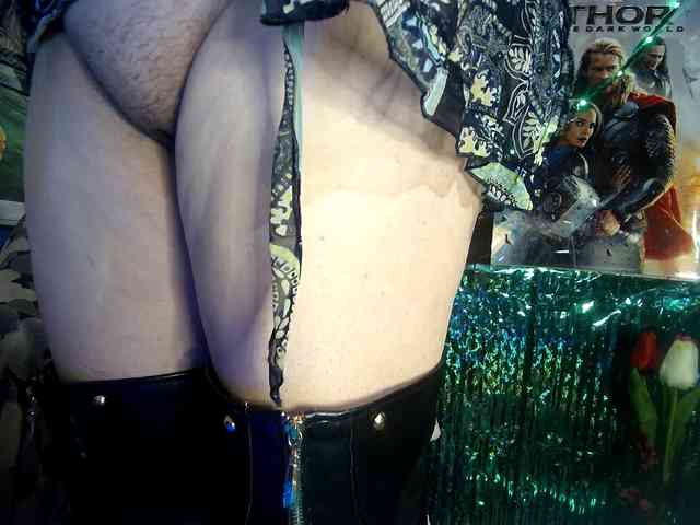 SilverAliana webcam