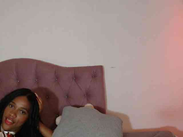 LINDA599 webcam
