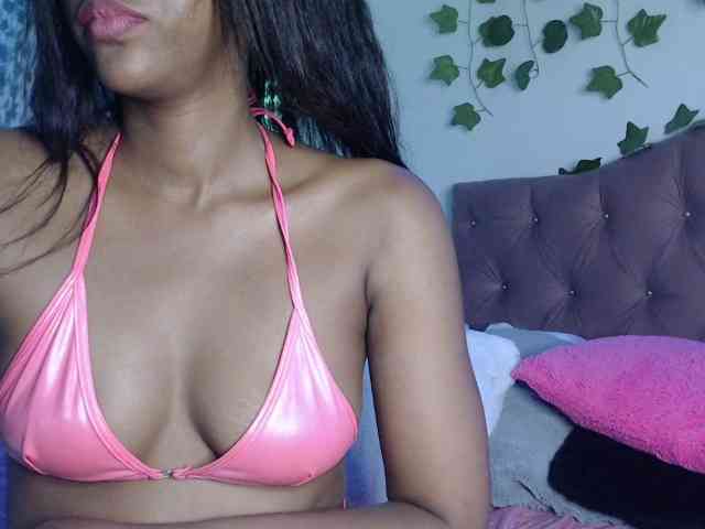 LINDA599 webcam