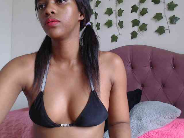 LINDA599 webcam