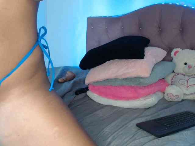 LINDA599 webcam