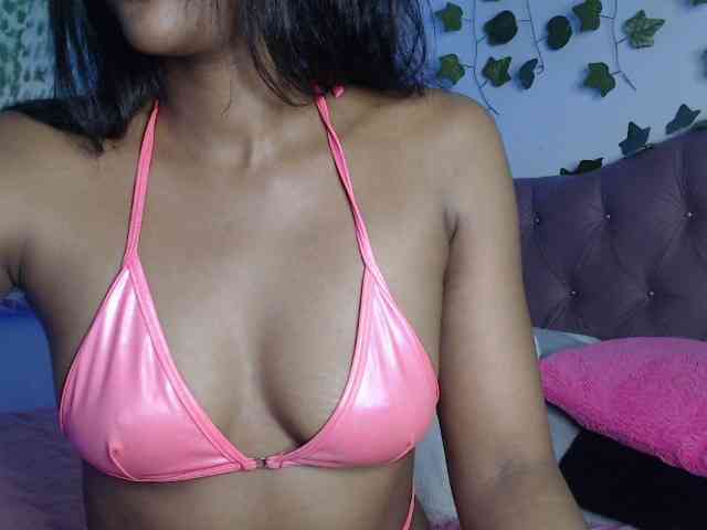 LINDA599 webcam