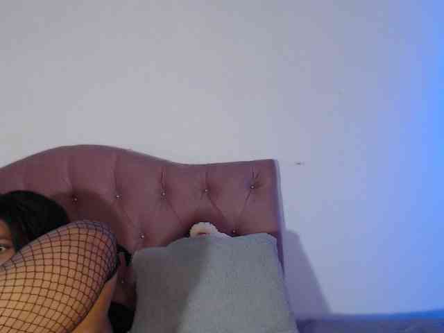LINDA599 webcam