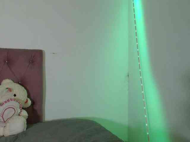 LINDA599 webcam