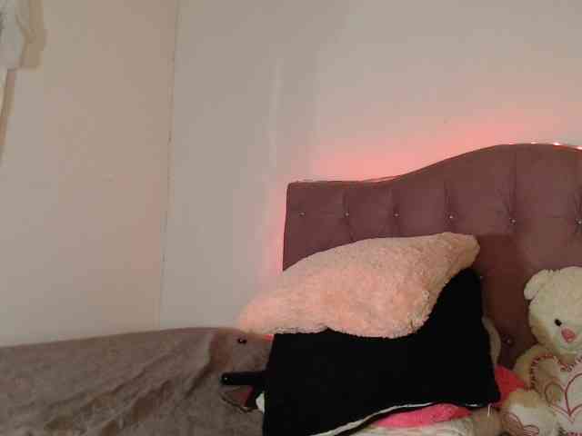 LINDA599 webcam