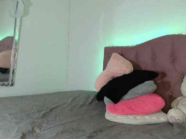 LINDA599 webcam
