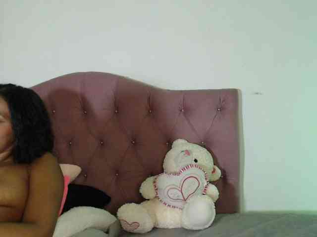 LINDA599 webcam