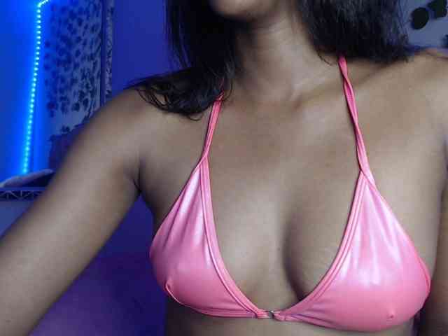 LINDA599 webcam
