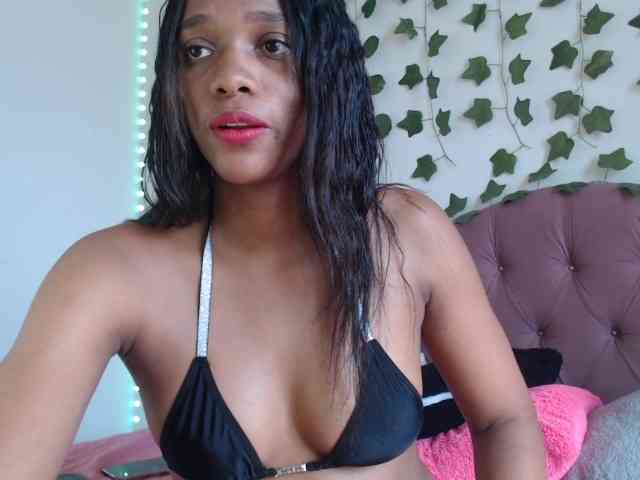 LINDA599 webcam