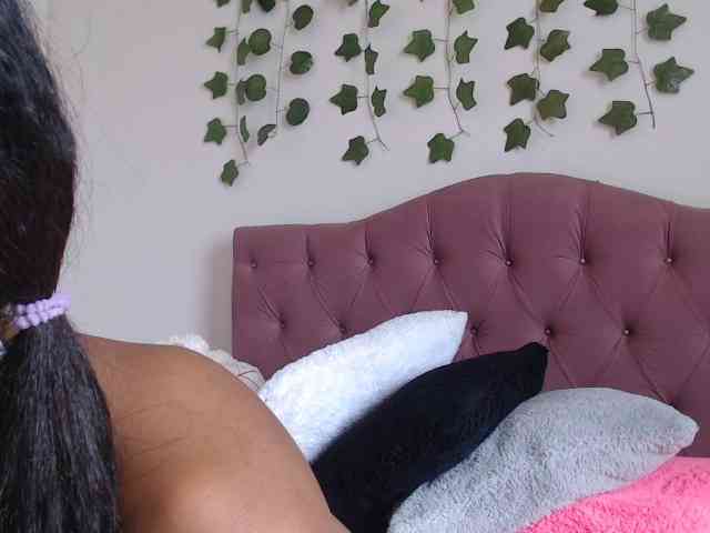 LINDA599 webcam