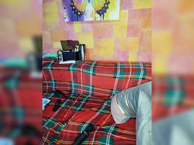 Pishechka2's BongaCams show and profile