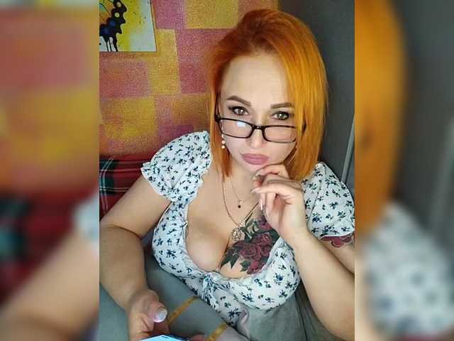 Pishechka2's BongaCams show and profile