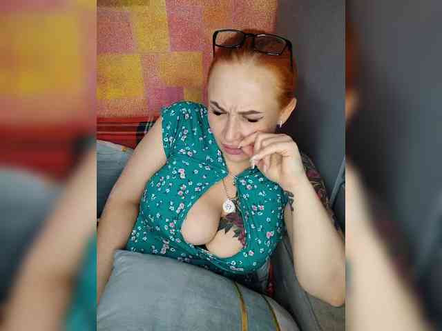 Pishechka2 Live Webcam on BongaCams