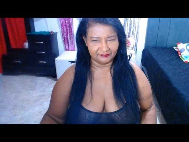 Preview of sex42yasmin