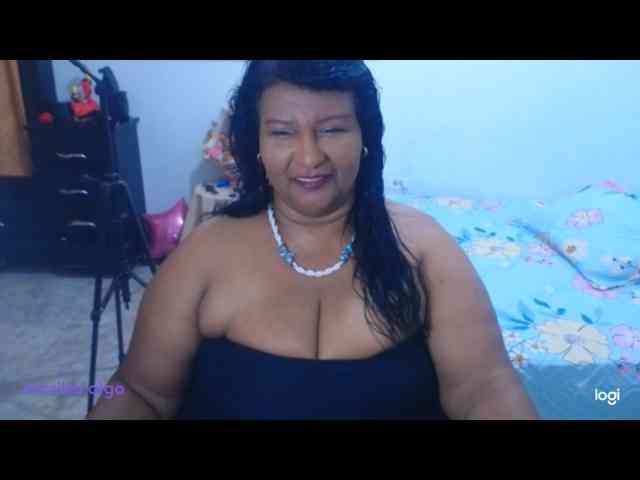sex42yasmin webcam