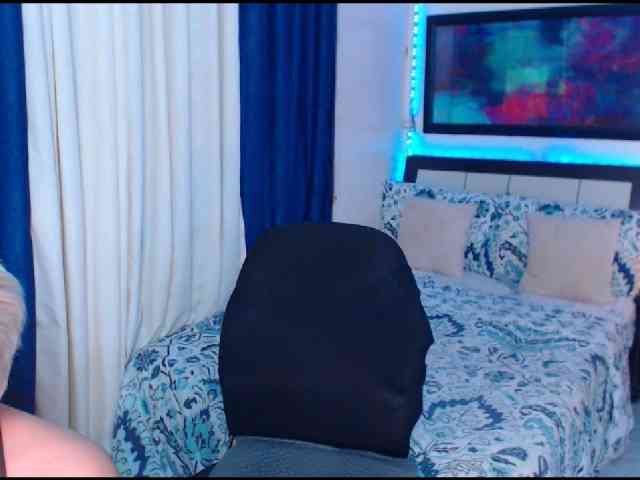 AmandaFoxx Live Webcam on BongaCams