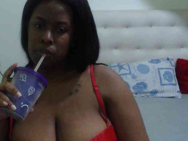 Nathaly webcam