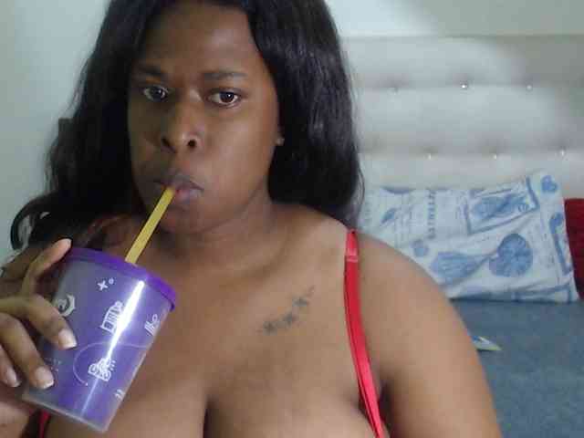 Nathaly Live Webcam on BongaCams