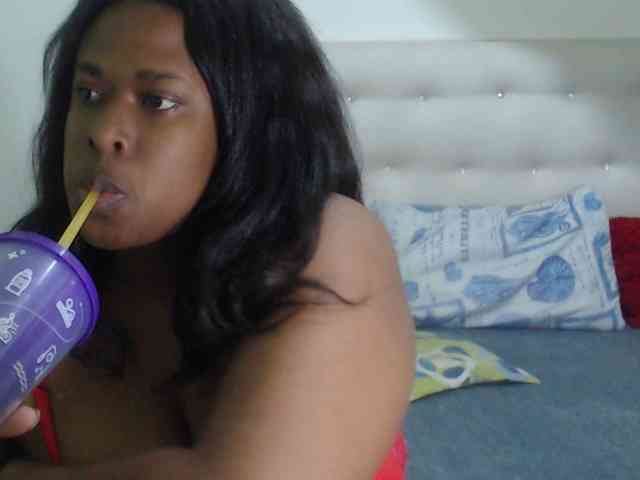 Nathaly Live Webcam on BongaCams