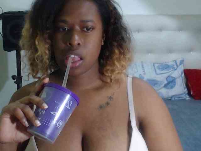 Nathaly webcam
