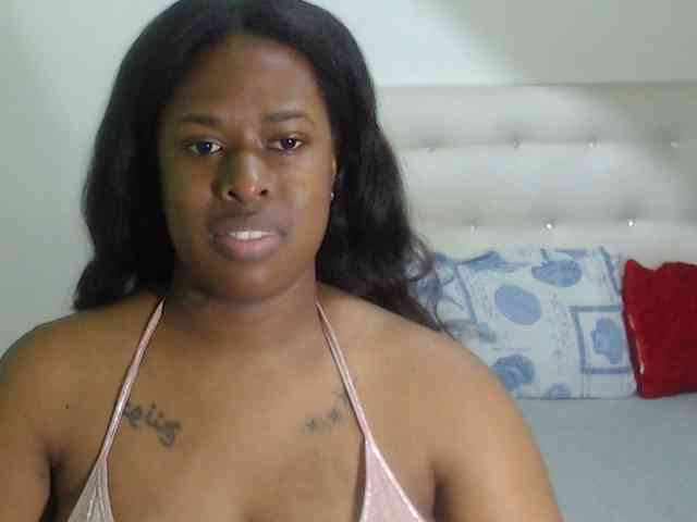 Nathaly Nathaly