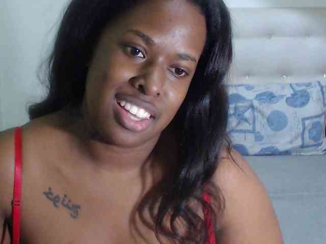 Nathaly Live Webcam on BongaCams
