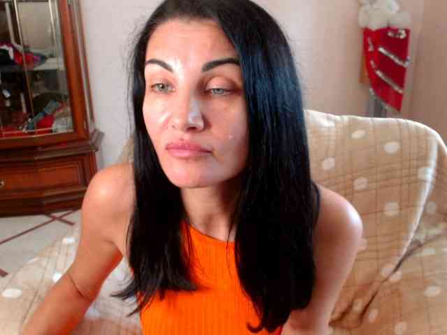 7185-Karina webcam