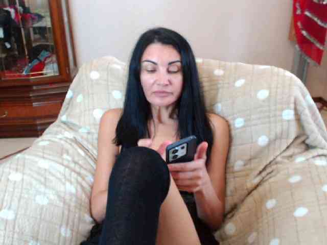 7185-Karina webcam