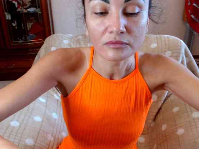 7185-Karina webcam