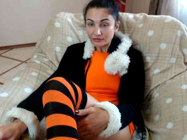 7185-Karina webcam