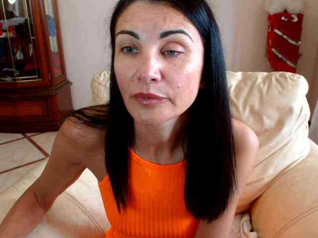 7185-Karina webcam