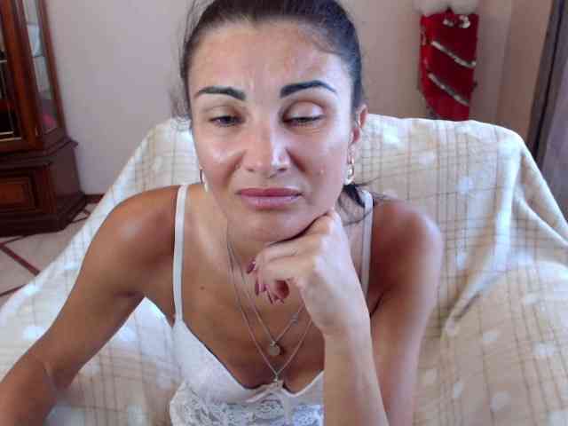 7185-Karina webcam