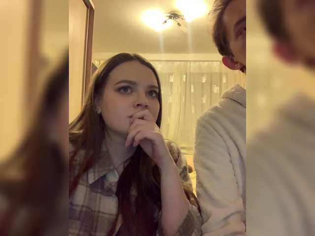 Sugarcrush17's BongaCams show and profile