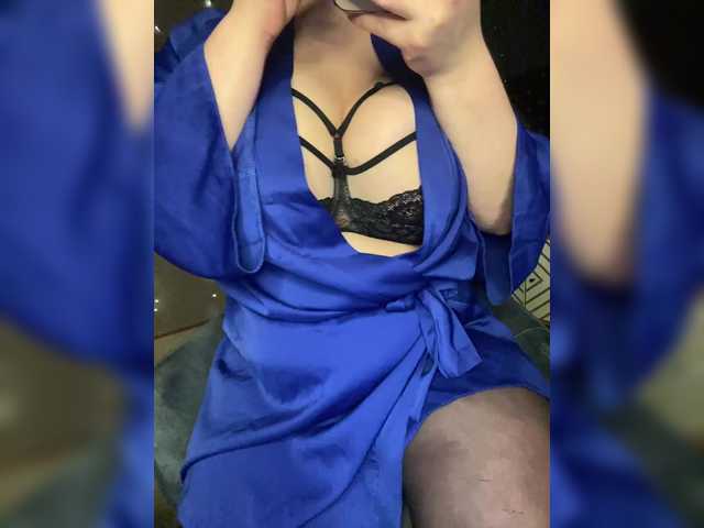 Viki-tiki-tak's BongaCams show and profile