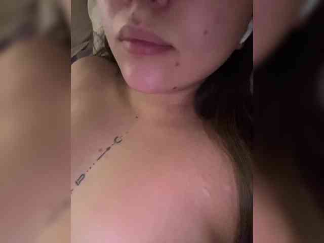 marsandvenera Live Webcam on BongaCams
