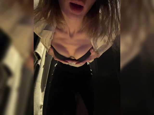 -cutiekitty- Live Webcam on BongaCams