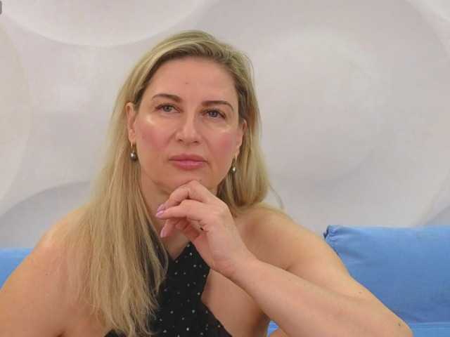 Murenza's BongaCams show and profile