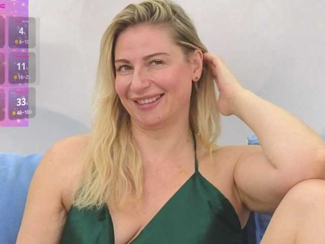 Murenza's BongaCams show and profile