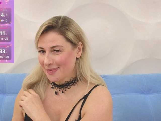 Murenza's BongaCams show and profile